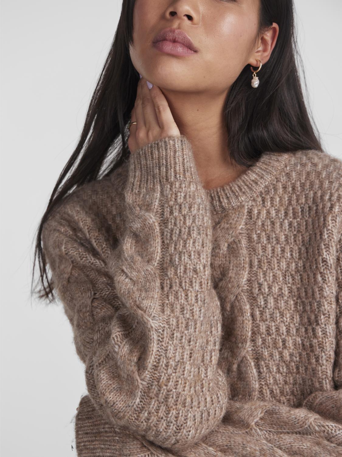 model_shot-detail